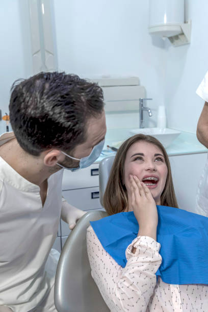 Best Emergency Cosmetic Dentistry in Navy Yard City, WA